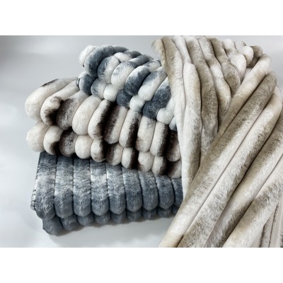 EVA THROW    (FWR22018)